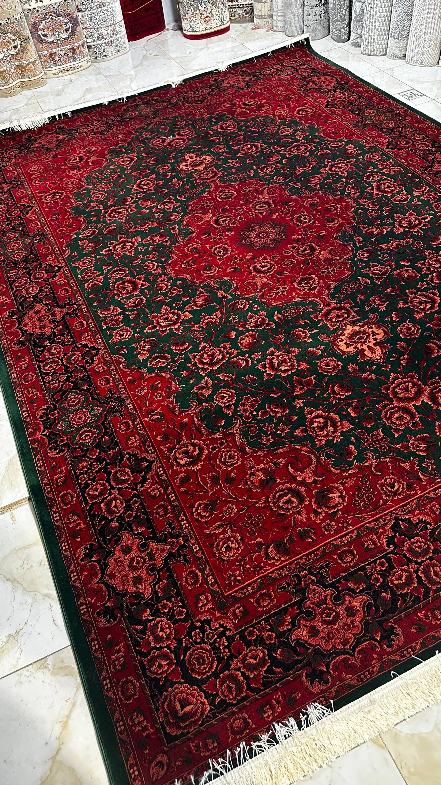 فرش لاکی